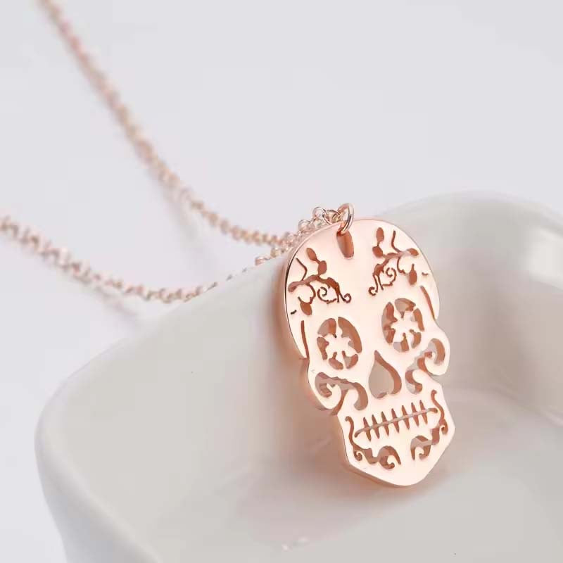 Neo-Gothic Stainless Steel Skull Charm Necklace for Women Creative Skeleton Jewelry Cool Girls Halloween