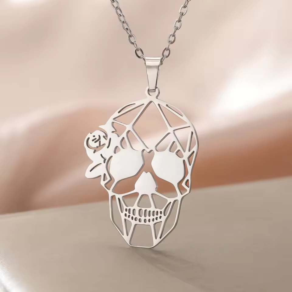 Dawapara Skull Head Necklace Skeleton Head Halloween Pendant Stainless Steel Gothic Jewelry
